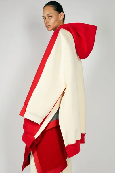 Look 10